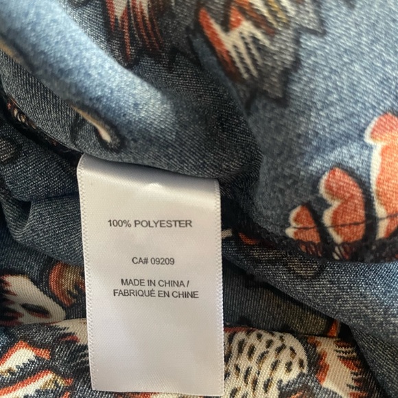 Cleo long sleeve navy floral blouse L - Picture 3 of 6